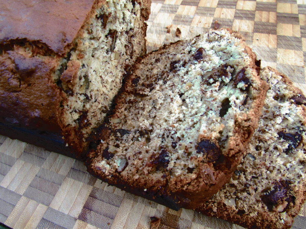 Ultimate Banana Bread - Booking And Cooking - Ultimate Banana Bread